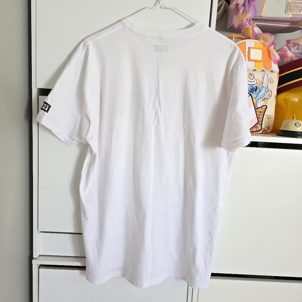 BT21 BTS Shirt Short Sleeve K-Pop Korean Characters Kawaii Y2K - Picture 3 of 4